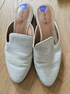 Indigo rd mule cream and black striped